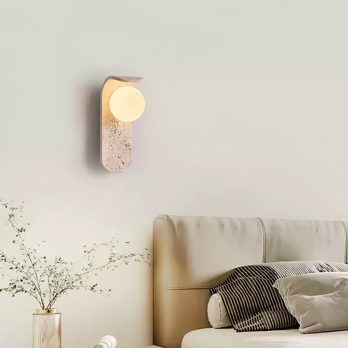 Solis Curve Wall Lamp | Yellow Travertine & Glass | 9.8" Height
