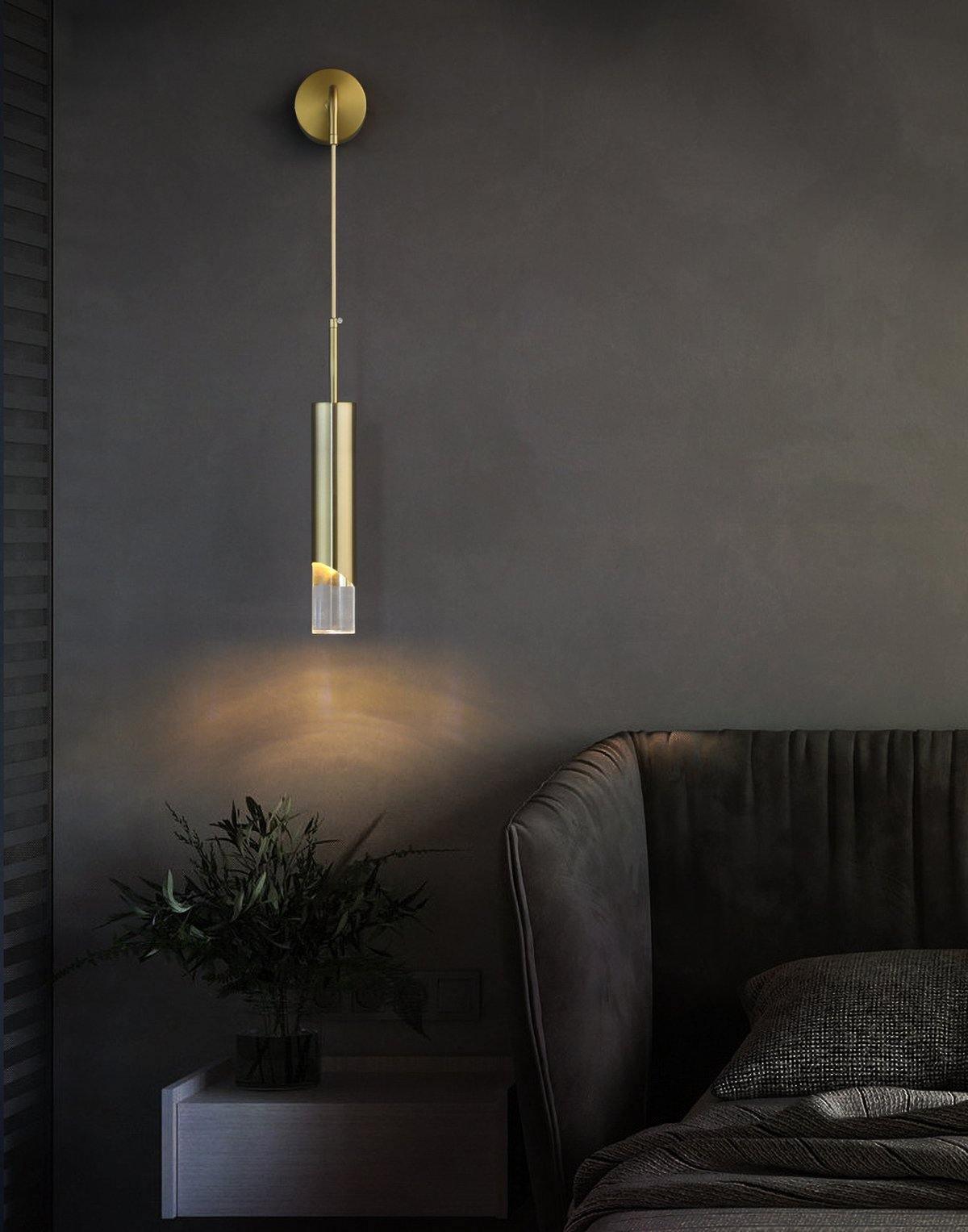 Sonto Wall Lamp | Aluminum & Acrylic | Gold or Black Finish