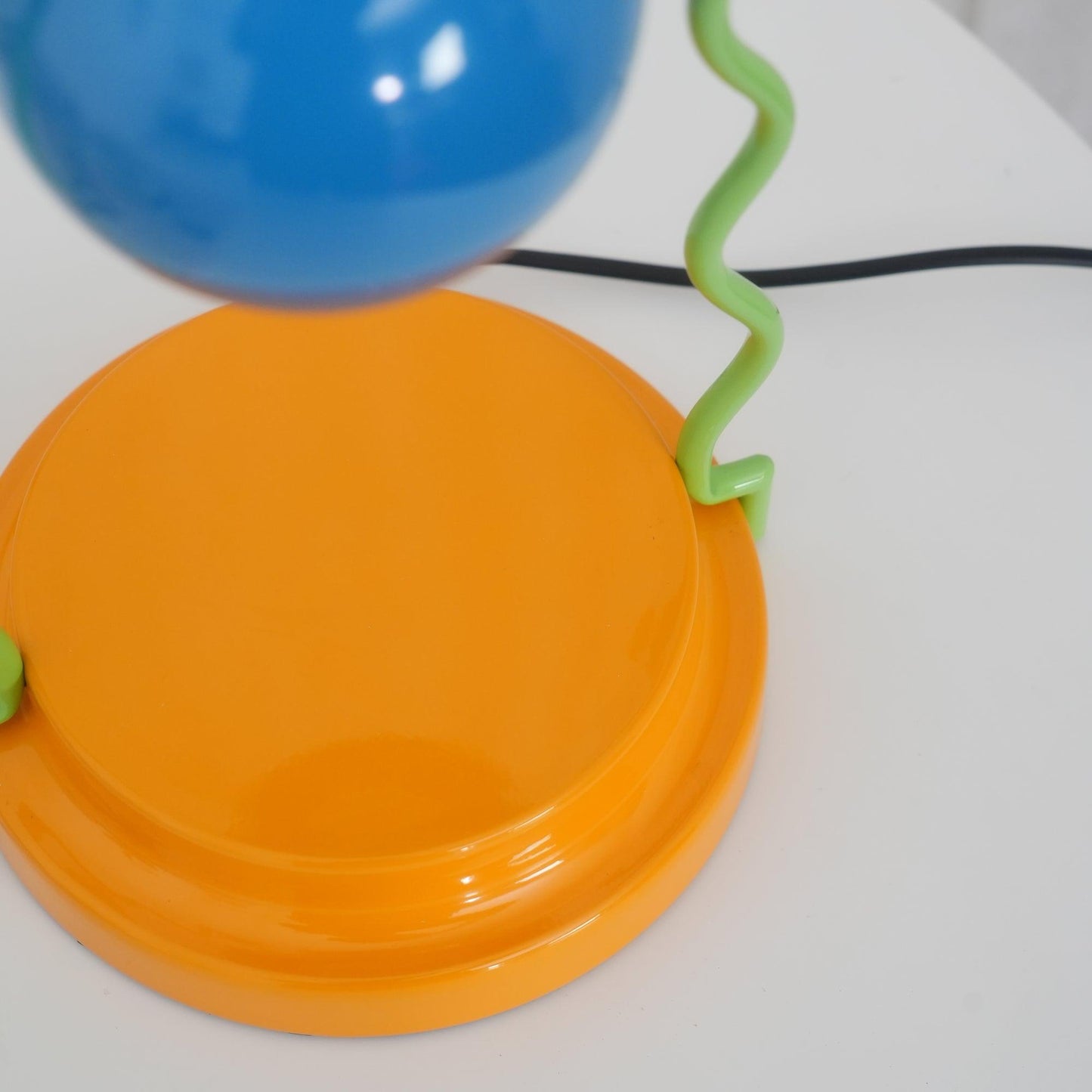 Squiggle Table Lamp | Metal Base | Blue or Yellow
