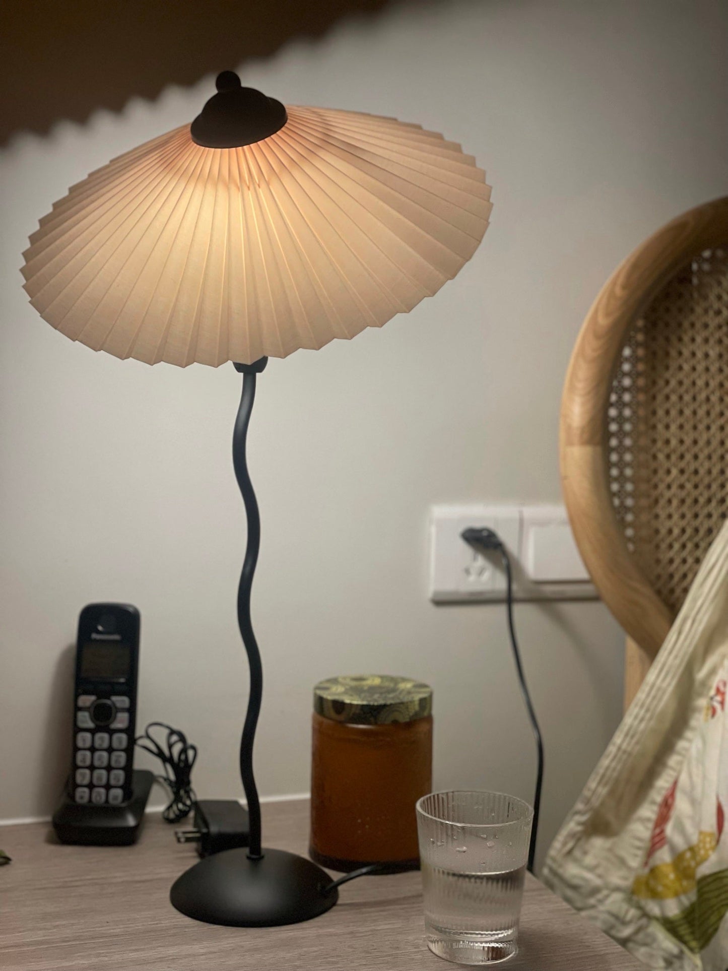 Squiggle Table Lamp | Nordic Style Metal & Fabric | Black with Beige Shade
