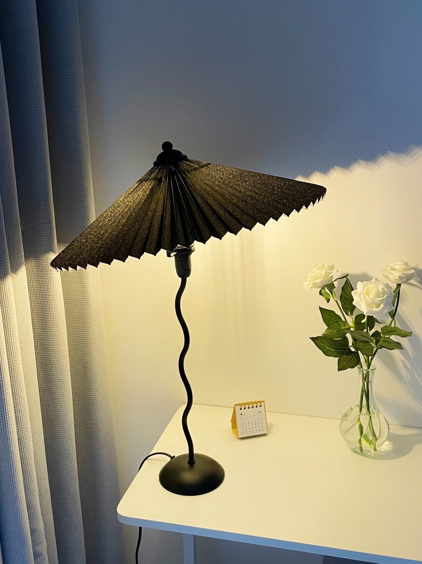 Squiggle Table Lamp | Nordic Style Metal & Fabric | Black with Beige Shade