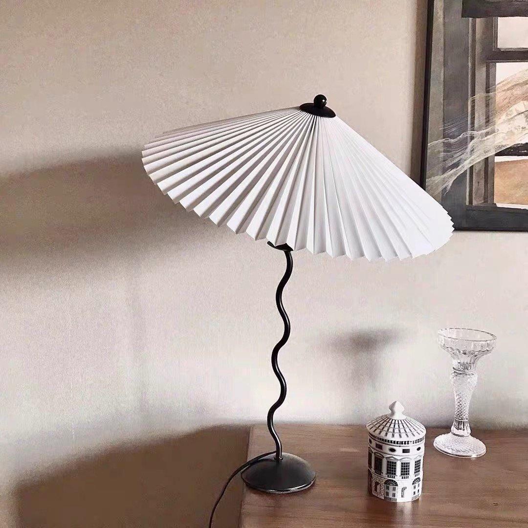 Squiggle Table Lamp | Nordic Style Metal & Fabric | Black with Beige Shade