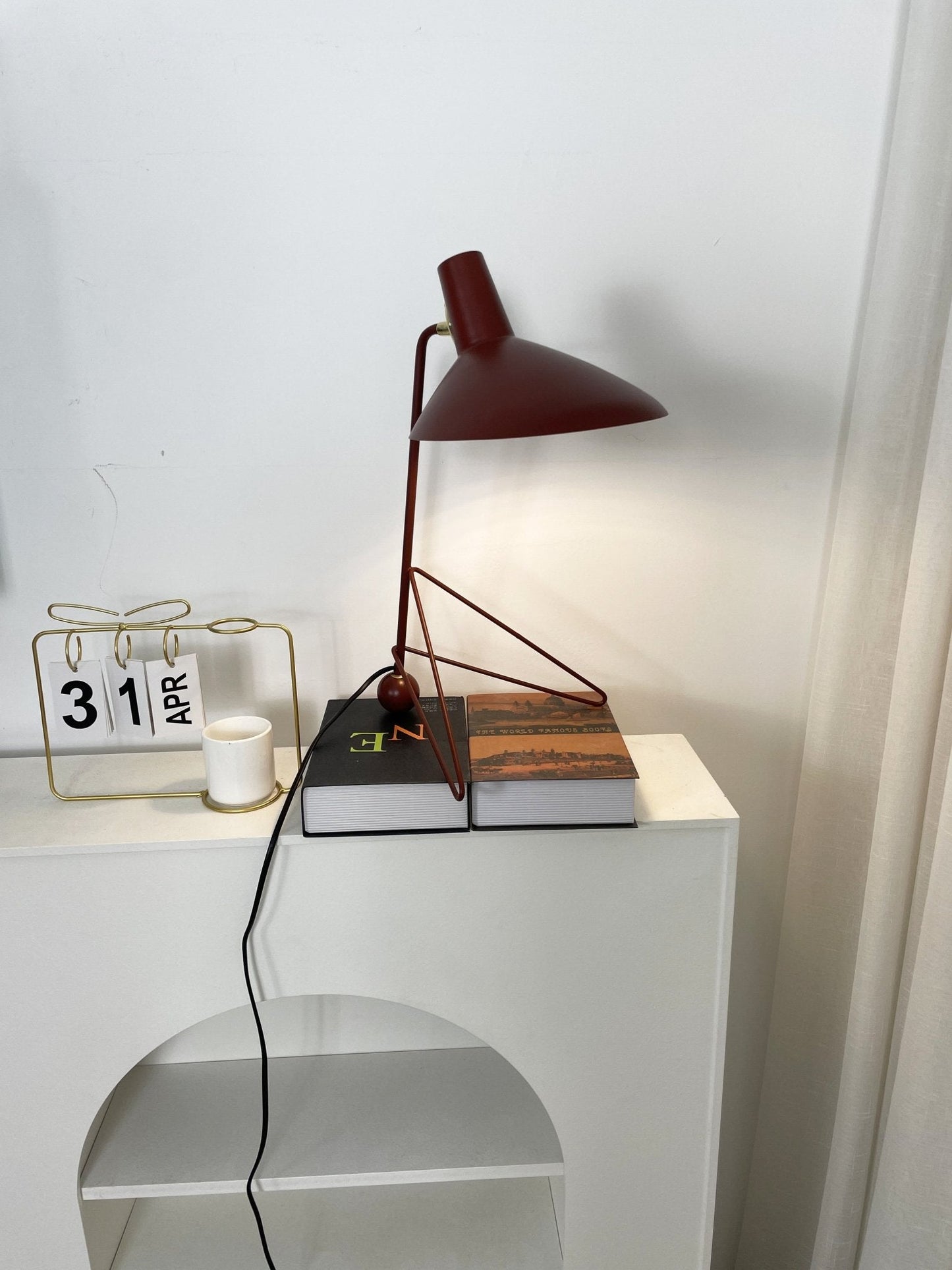 Svelte Noir Table Lamp | Matte Black Metal | 31cm Diameter