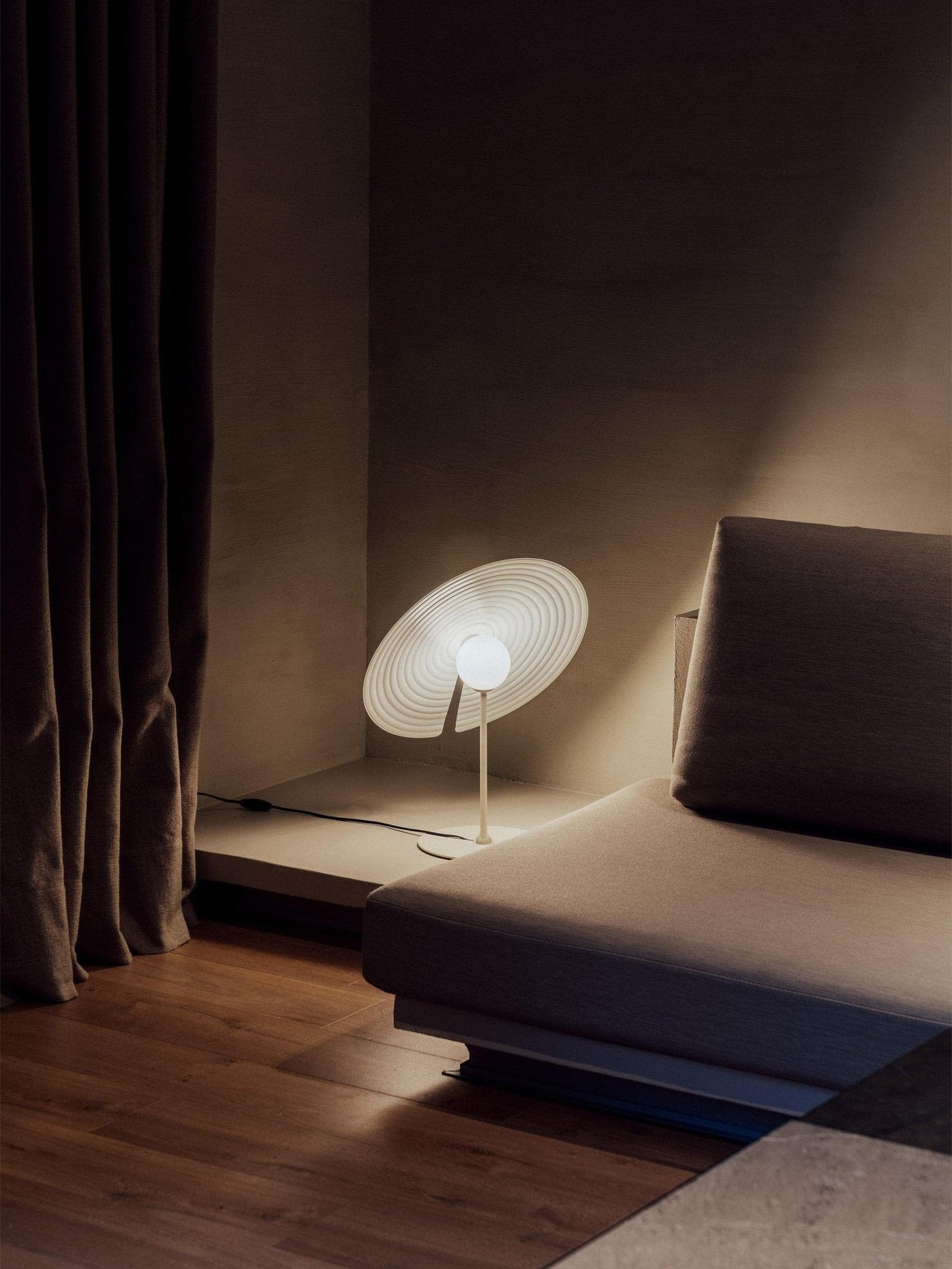 Symphony Table Lamp | Adjustable Rotating Shade | Red, Black, White