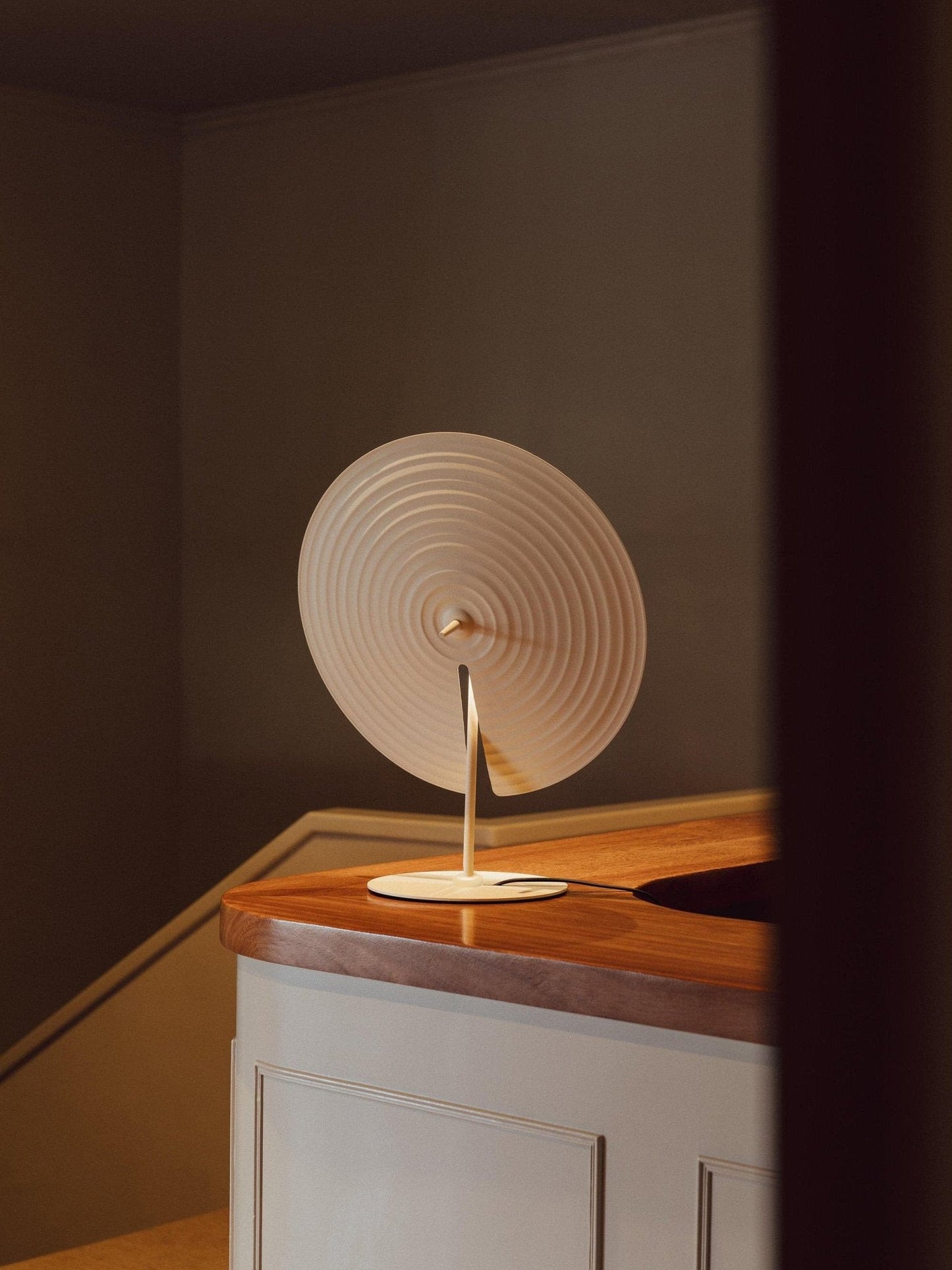 Symphony Table Lamp | Adjustable Rotating Shade | Red, Black, White
