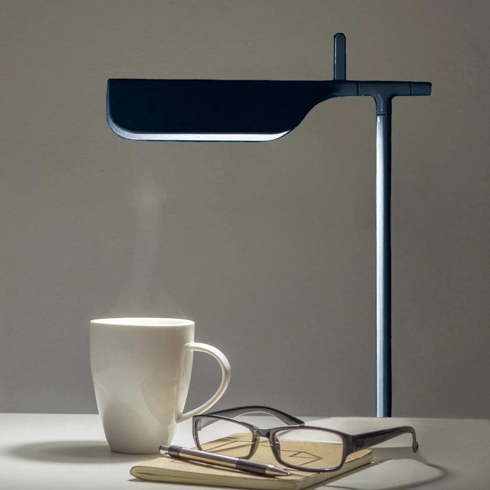 Pivot Ease Table Lamp | Die-Cast Aluminum | Matt Black