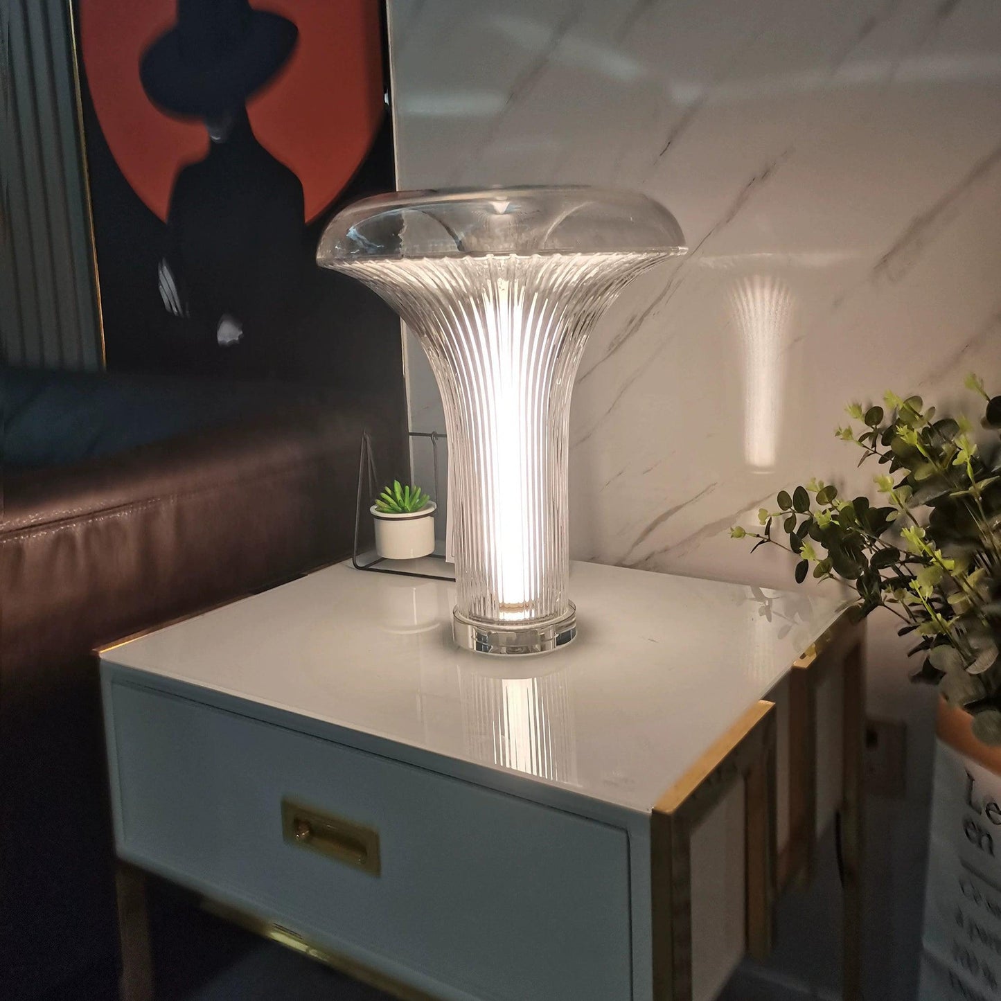 Takku Table Lamp | Transparent Glass & Metal | 34cm Diameter
