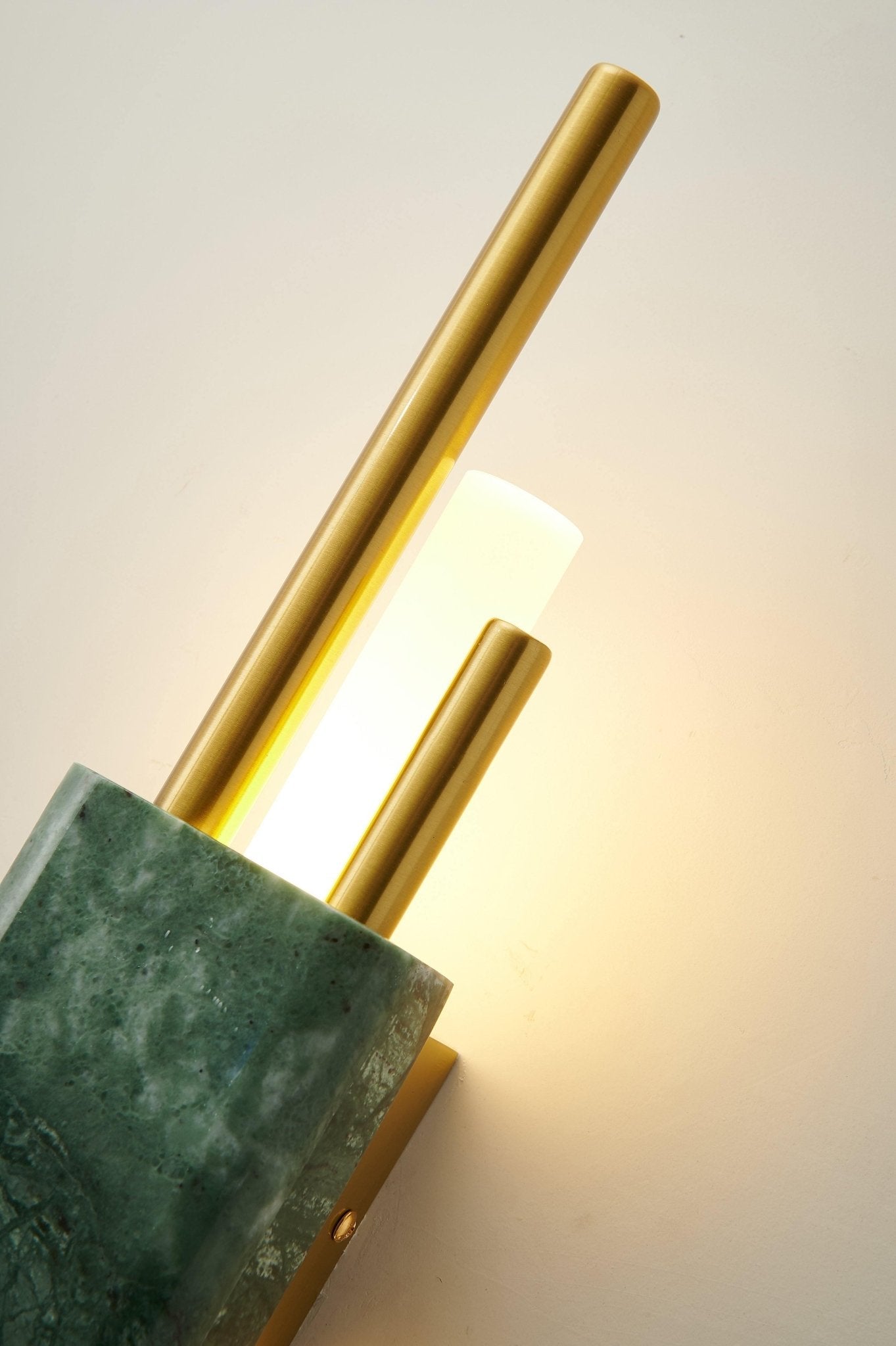 Tanto Wall Light | Brass & Marble | Gold with Green or White Shade