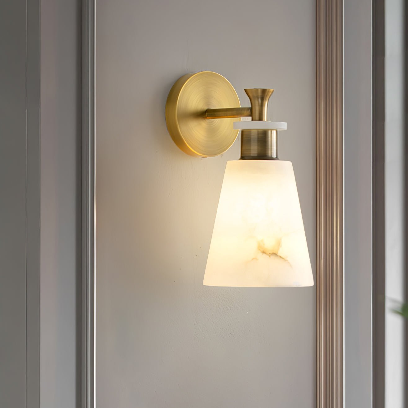 Alabaster Wall Sconce | Snow Alabaster & Brass | 12cm Diameter