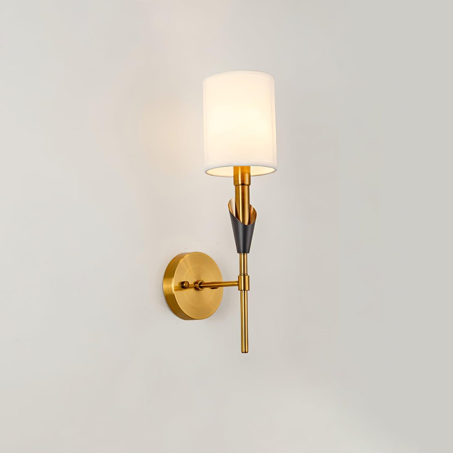 Tate Wall Lamp Set | Metal & Fabric | Gold & White