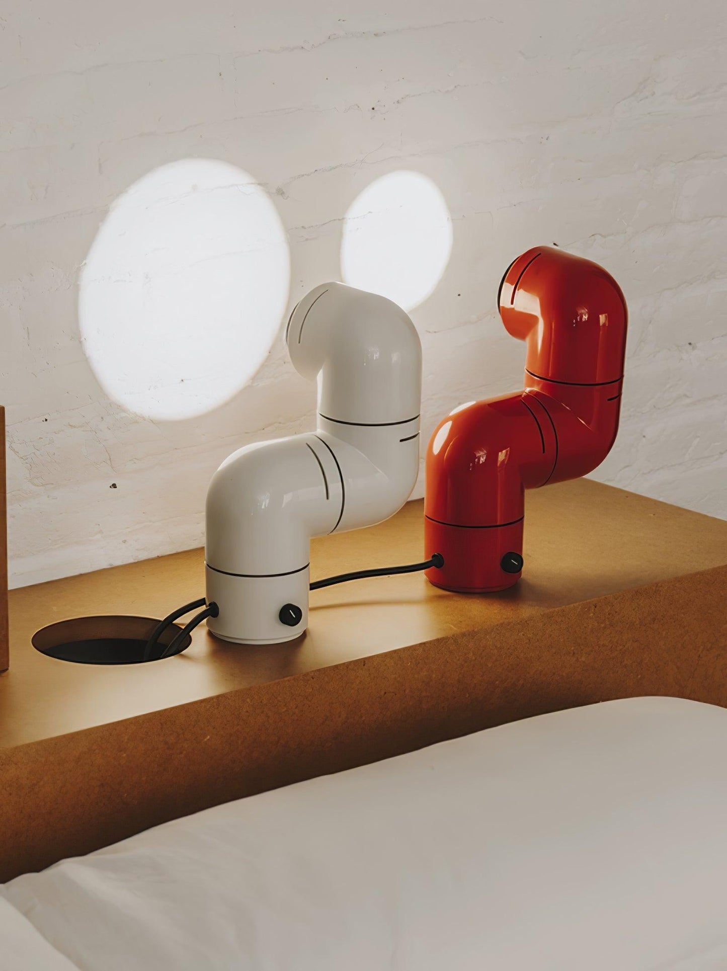Tatu Table Lamp | Adjustable LED | Red & White