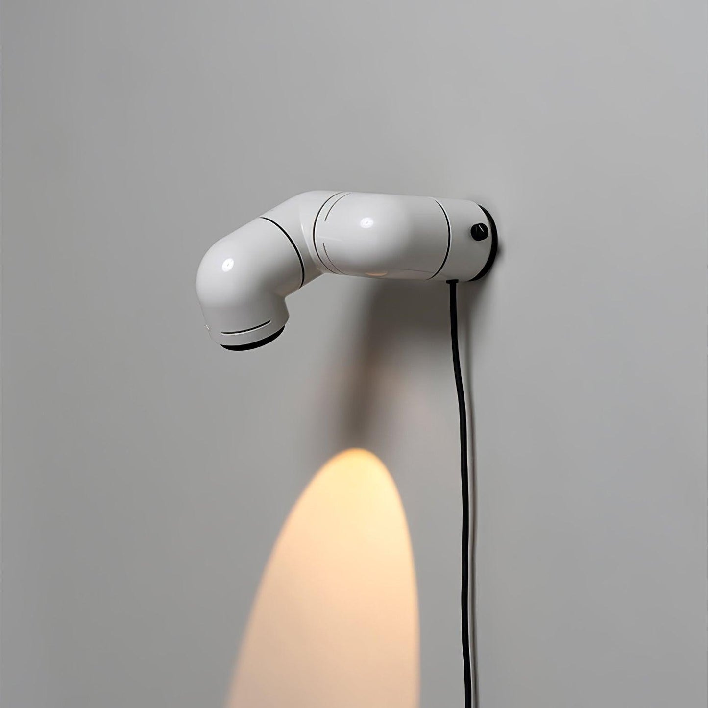 Tatu Table Lamp | Adjustable LED | Red & White