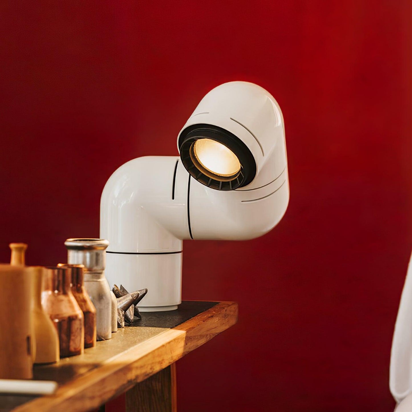 Tatu Table Lamp | Adjustable LED | Red & White