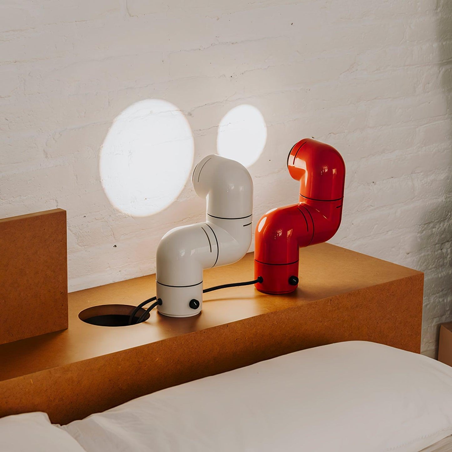 Tatu Table Lamp | Adjustable LED | Red & White