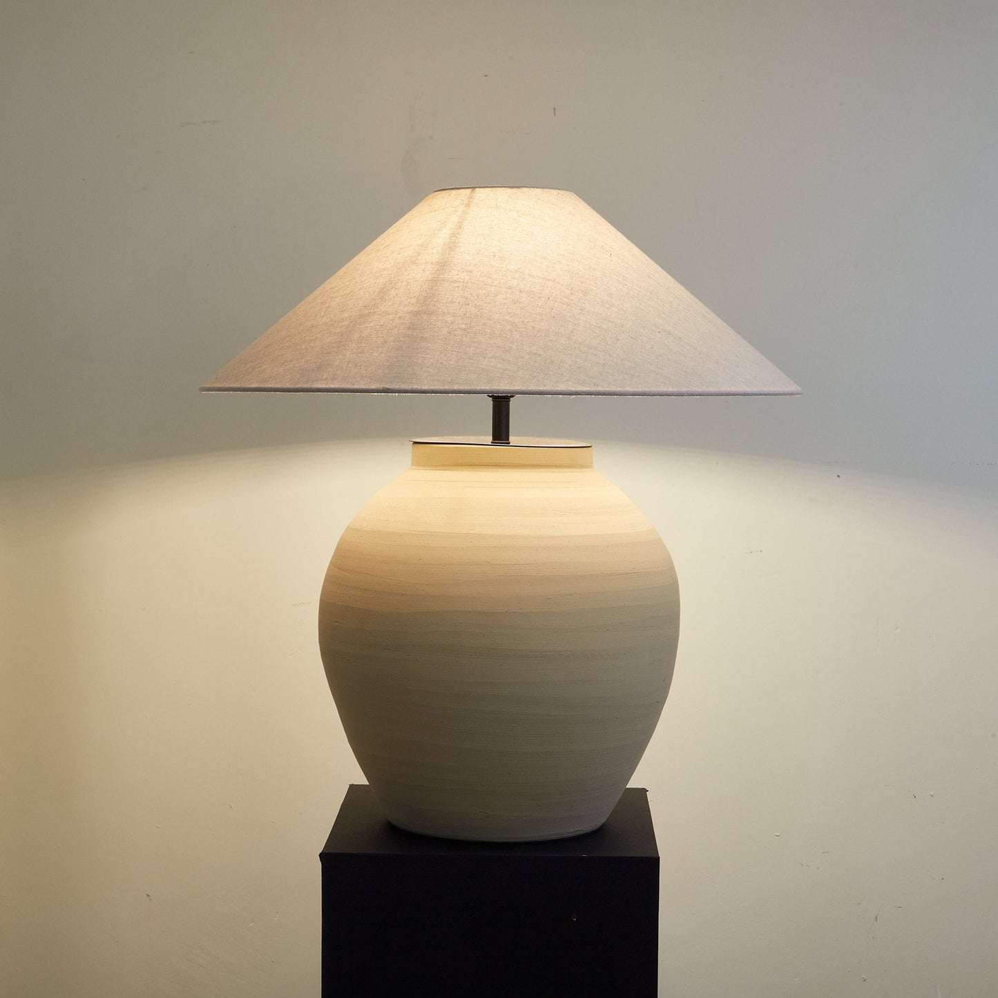 Tera Table Lamp | Handcrafted Terracotta | Beige and White