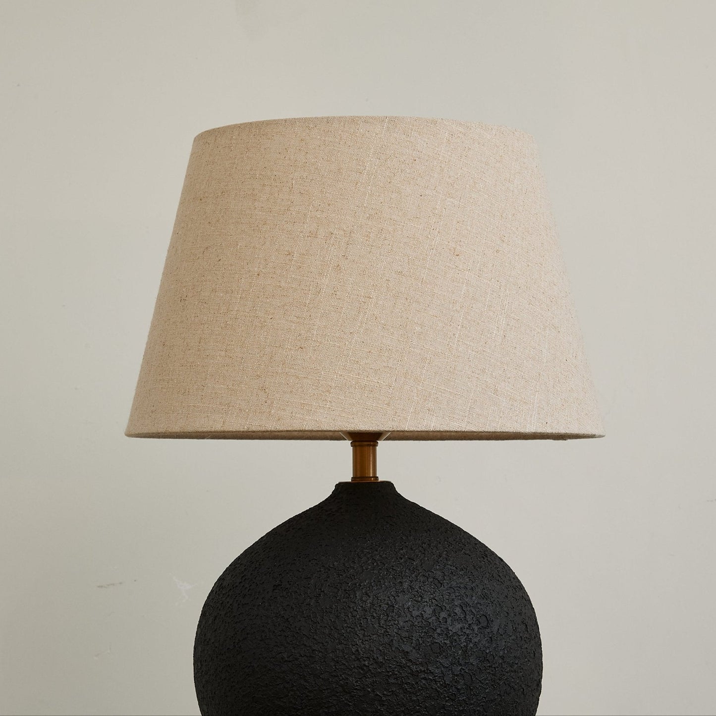 Table Lamp | Ceramic Base | Black-to-Brown Gradient