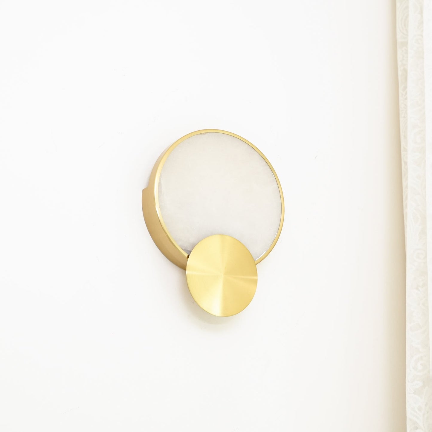 Terra Svet Wall Lamp | Metal & Alabaster | Set of 2