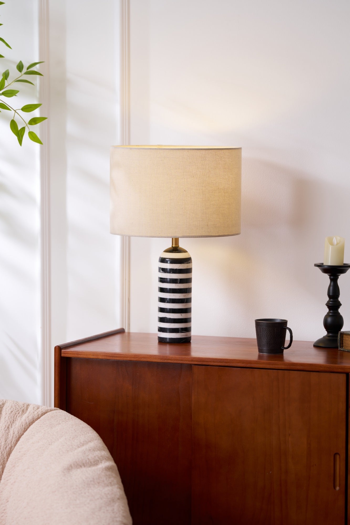 Tuxedo Table Lamp | Black and White Marble | 30cm Diameter