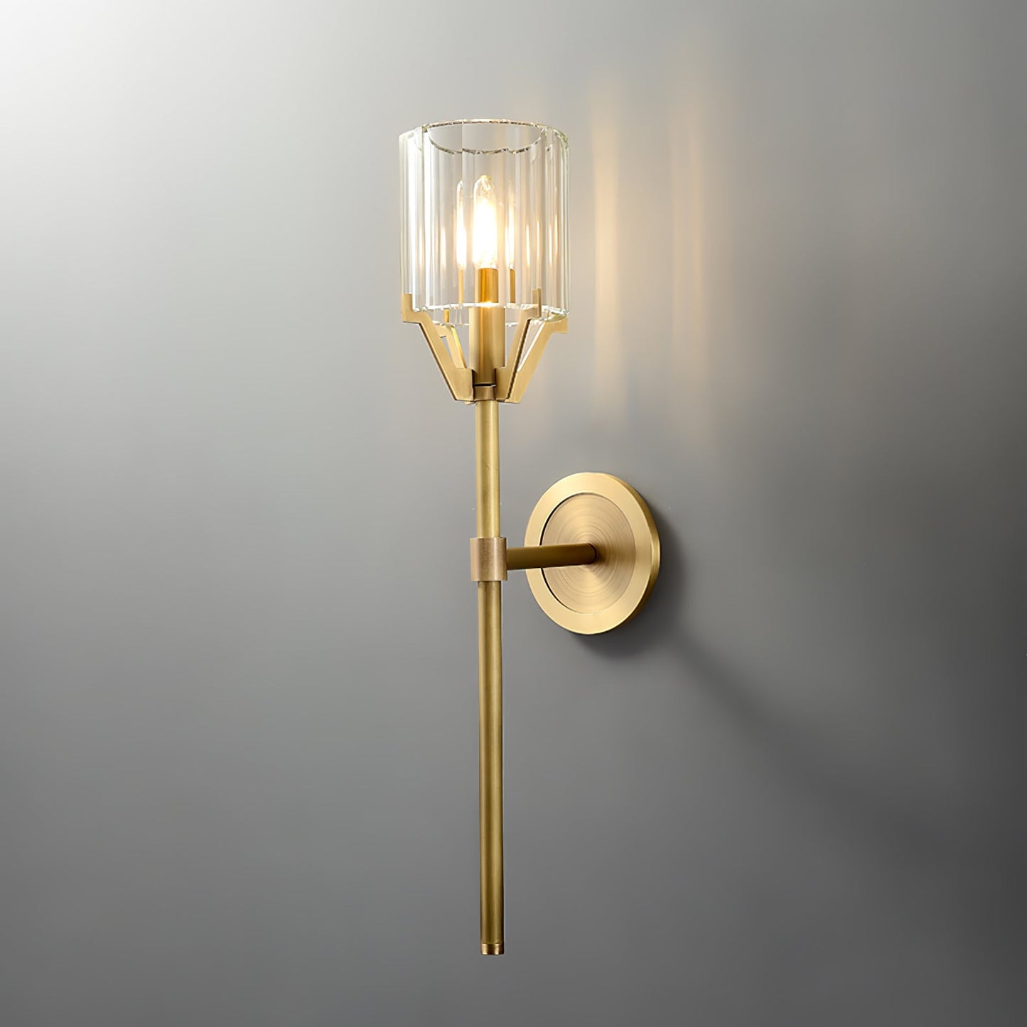 Valdampierre Wall Sconce | Heavy Cut Crystal & Heritage Brass | Indoor Lighting