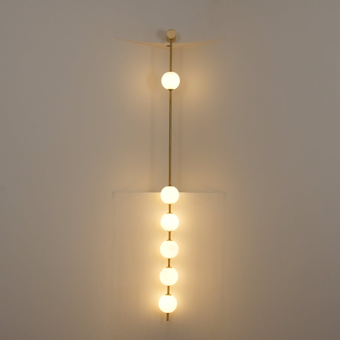 Vertical Balls Wall Lamp | Gold Brass | Set of 2