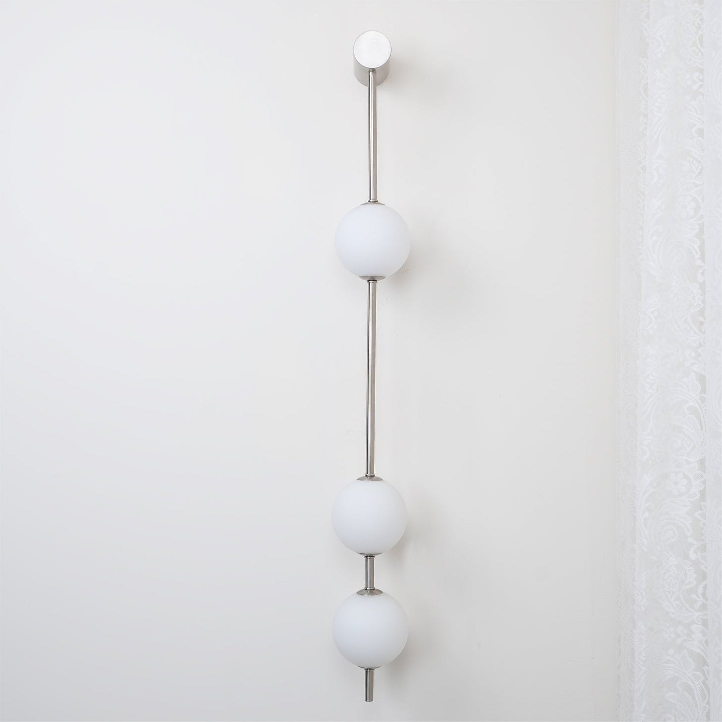 Vertical Balls Wall Lamp | Gold Brass | Set of 2