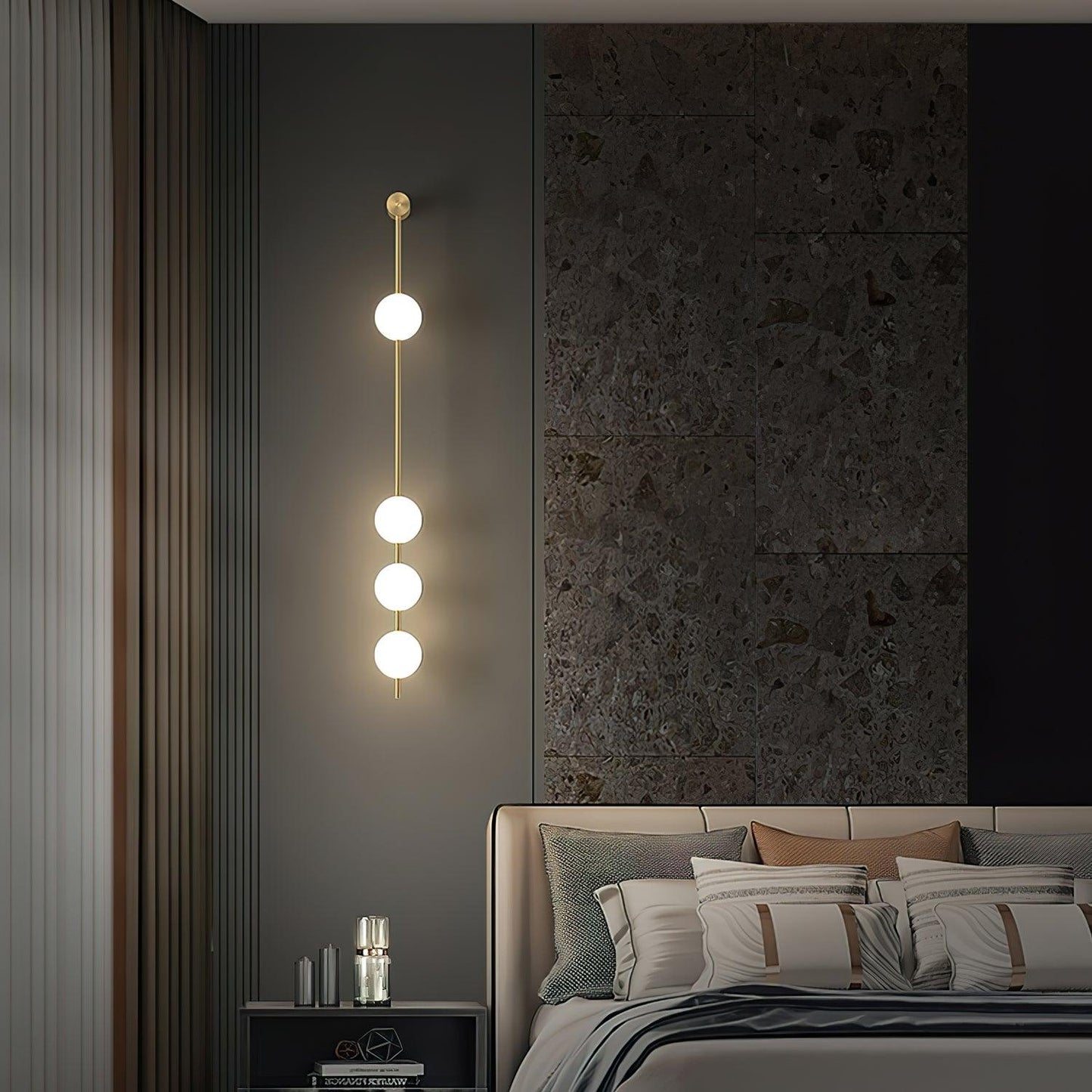 Vertical Balls Wall Lamp | Gold Brass | Set of 2