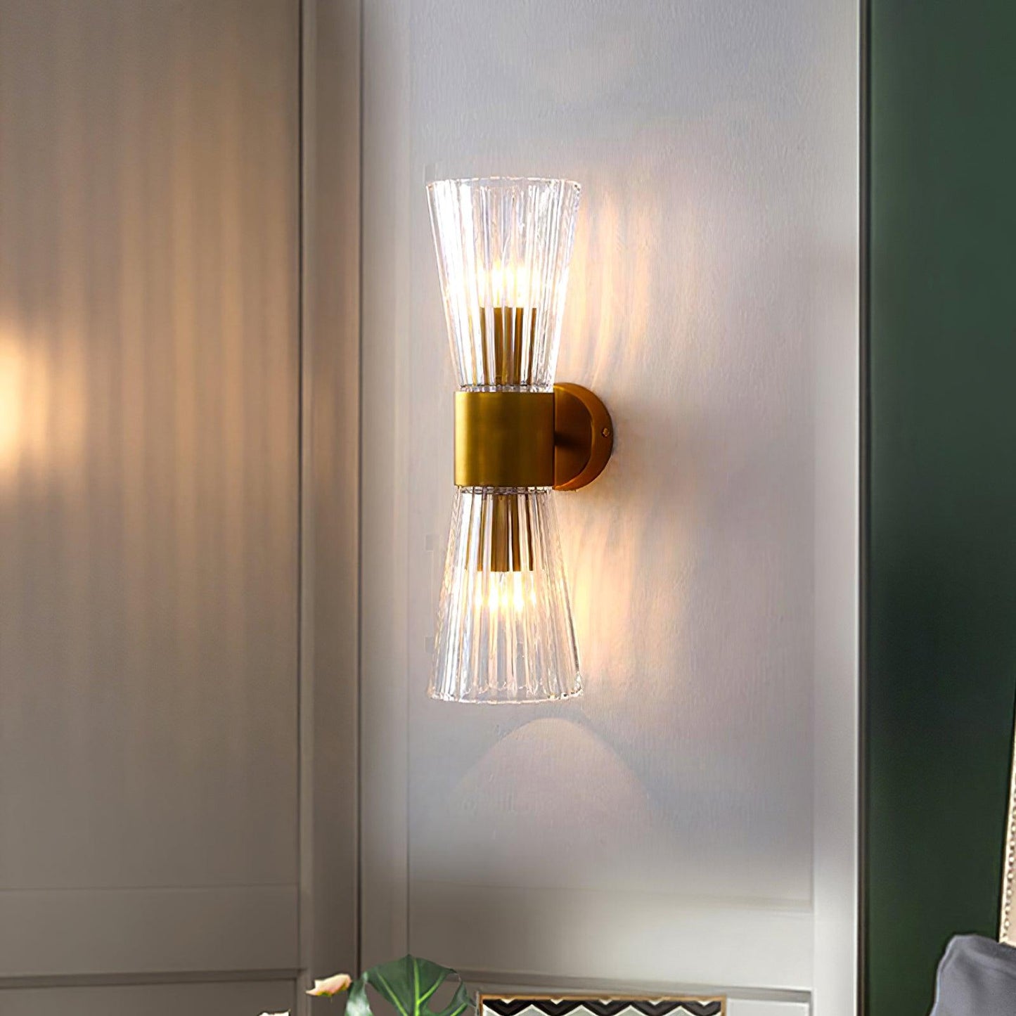 Vesta Wall Lamp Set | Iron & Crystal | Gold Finish | 2 Pieces