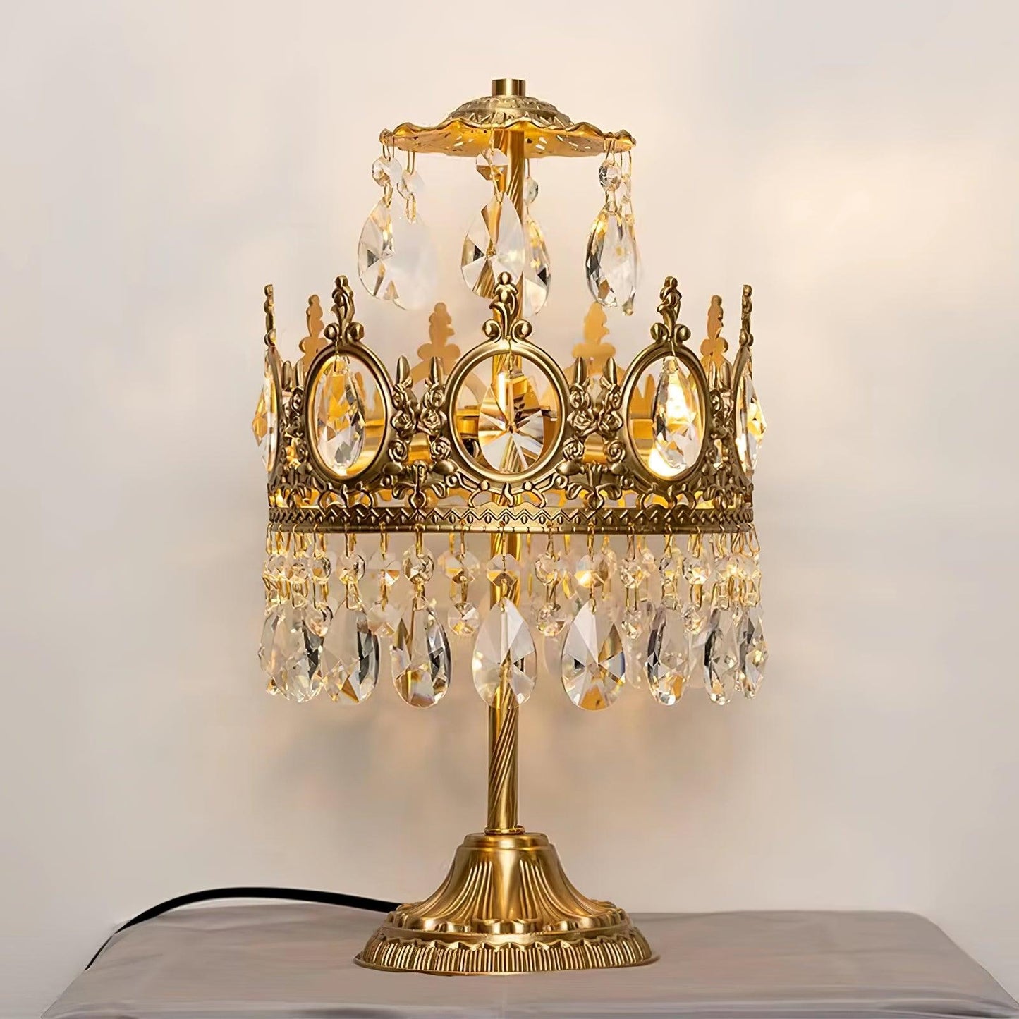 Vintage Crystal Table Lamp | Clear Crystals & Copper Plating | 20cm Diameter