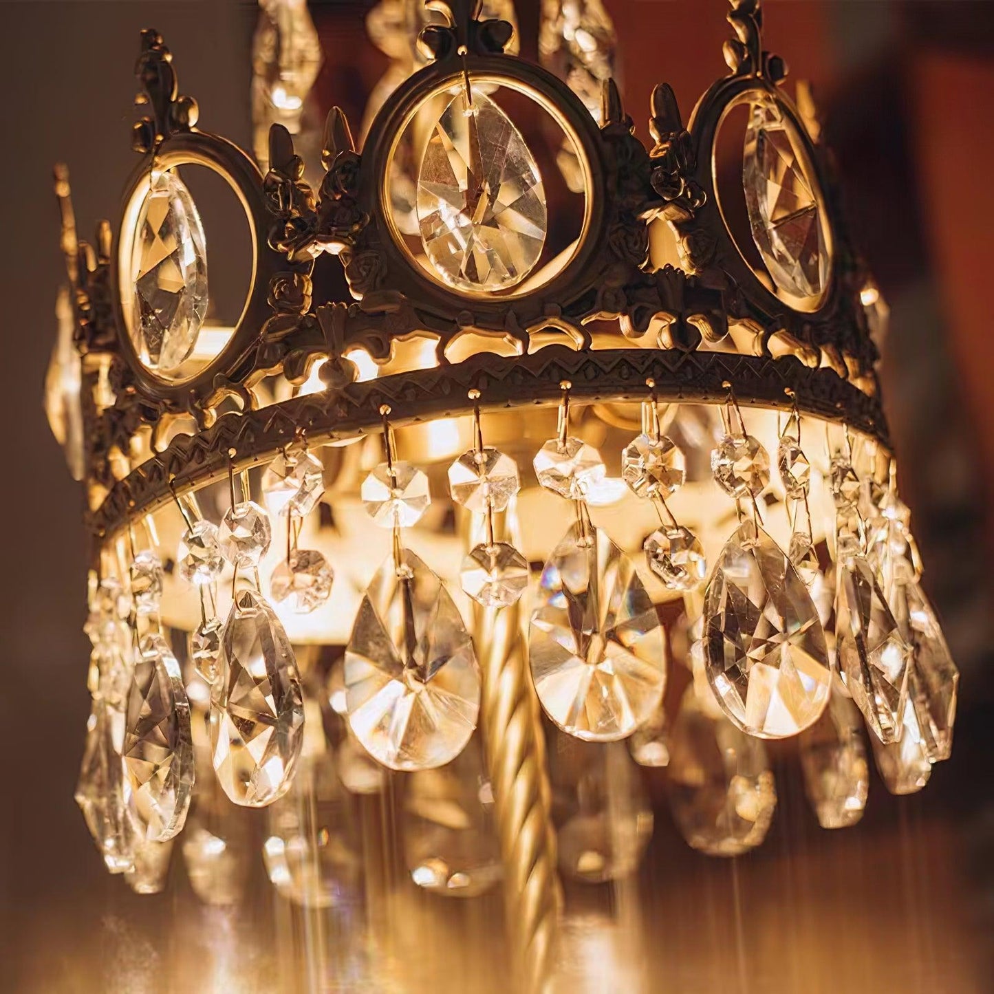 Vintage Crystal Table Lamp | Clear Crystals & Copper Plating | 20cm Diameter