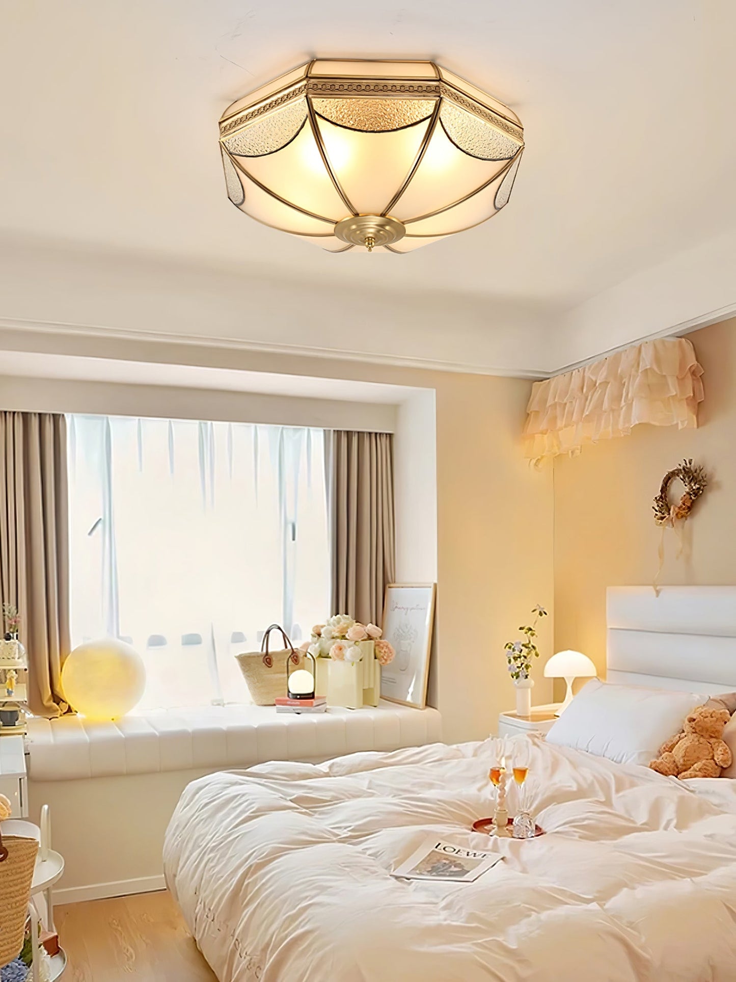 Warehouse Dome Shape Ceiling Lamp | Brass & Glass | 3/4/6 Bulbs Options
