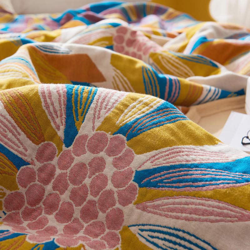 Cotton Quilt | Reversible Yellow Flower Print | Full/Queen Size