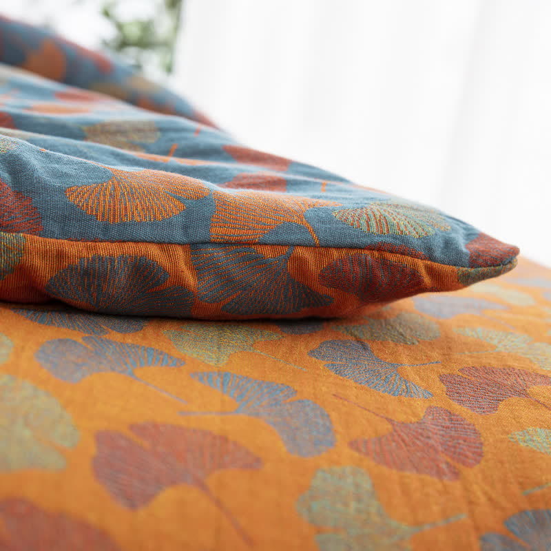 Jacquard Ginkgo Leaf Bedding Set | 100% Organic Cotton | Includes Quilt & 2 Pillowcases