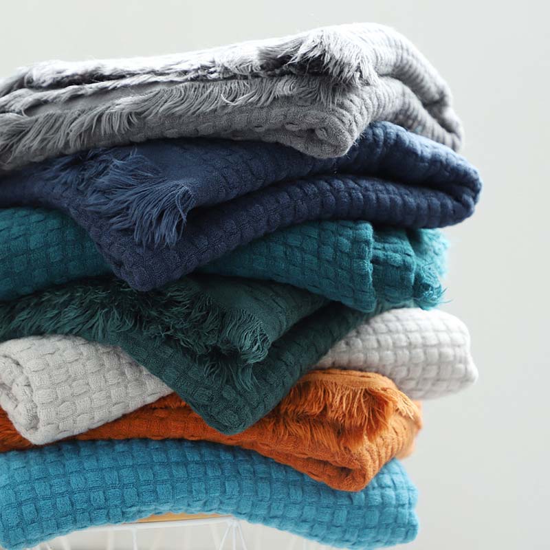 Cozy Solid Color Blanket | Soft Acrylic Fiber | 127cm x 152cm