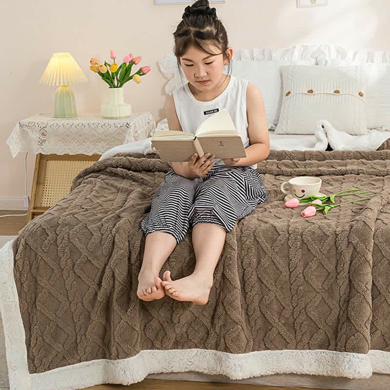 Reversible Throw Blanket | Soft Polyester | Lightweight Cozy Design
