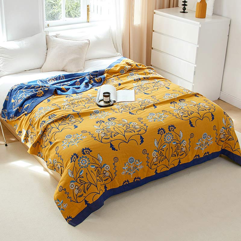 Dianthus Flower Reversible Quilt | 100% Organic Cotton | Full/Queen/King Sizes