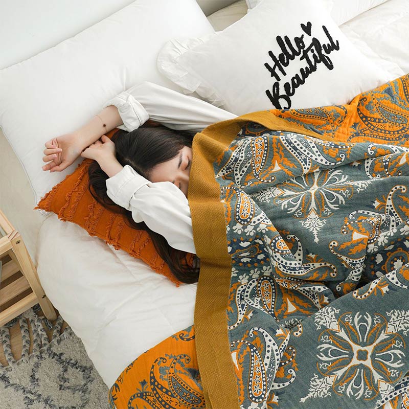 Floral Cotton Quilt | Organic Cotton | Dark Cyan