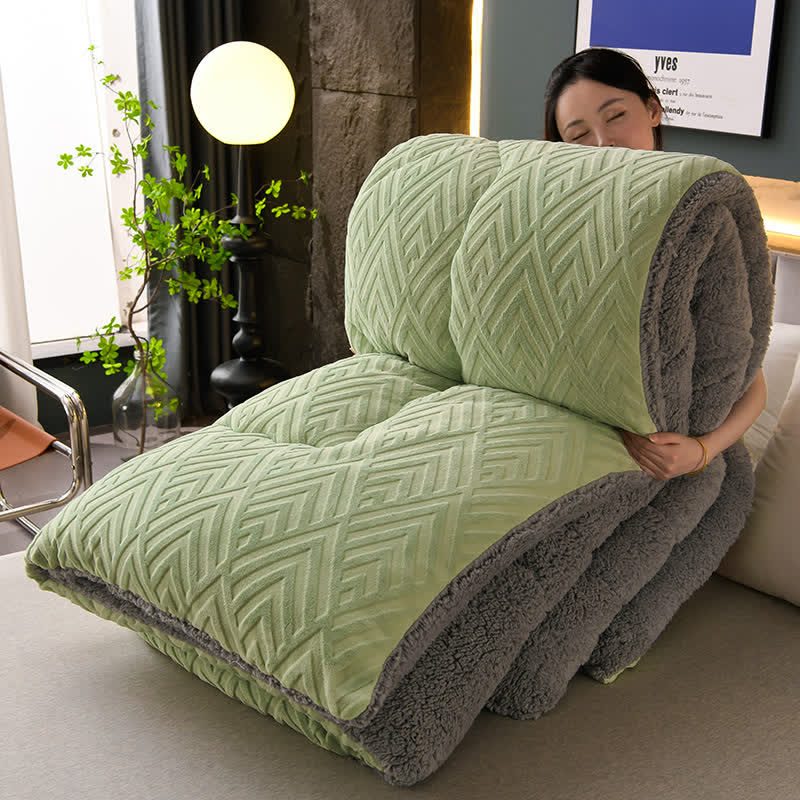 Thick Sherpa Winter Blanket | Soft Polyester with Quilt Core | Available in Twin, Full, Queen, King