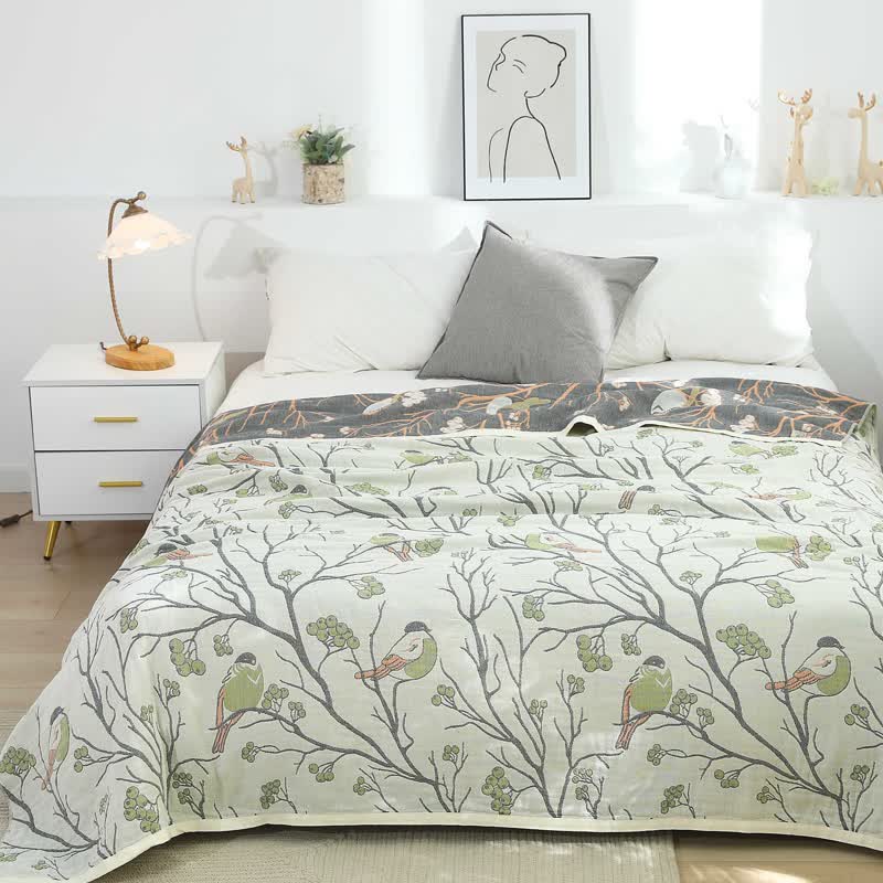 Hawthorn Tree Bird Quilt | 100% Organic Cotton | Reversible Design, Full/Queen Size