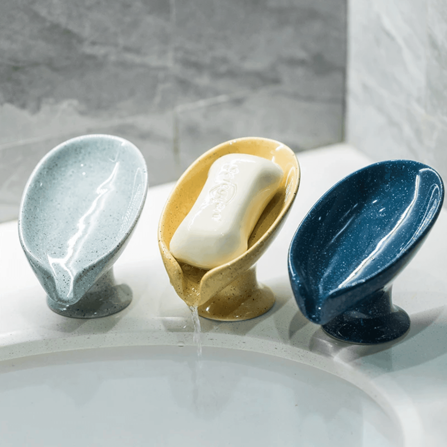 Leaf Soap Dish | Ceramic | Drain Shape