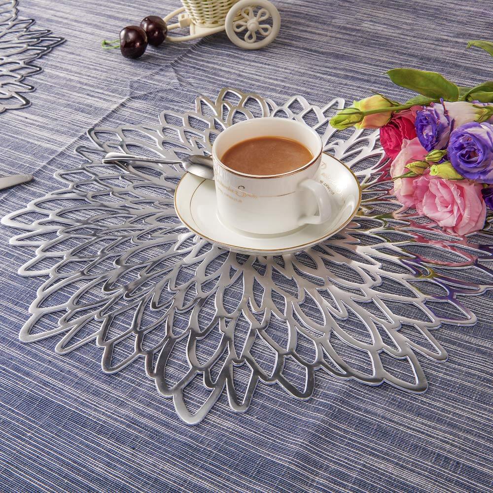 Round Dahlia Placemats | Durable Stain Resistant | Metallic Gold/Silver, 15.5"