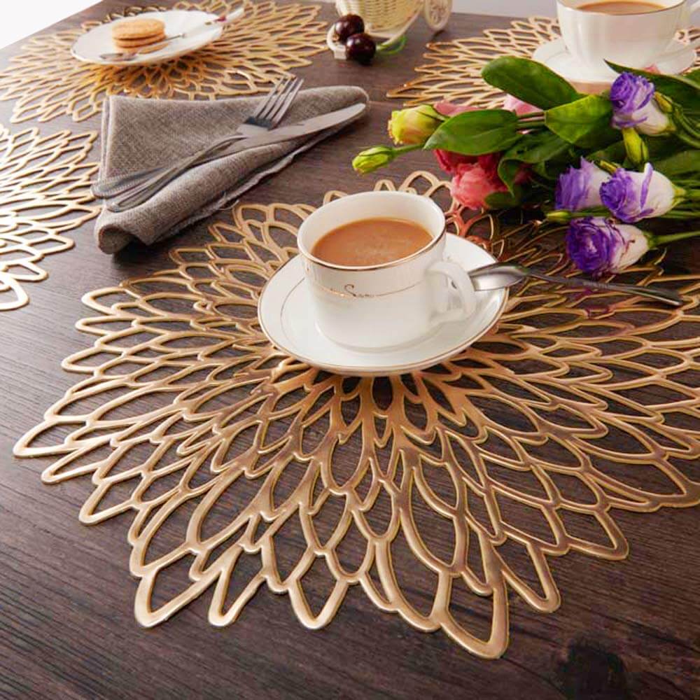 Round Dahlia Placemats | Durable Stain Resistant | Metallic Gold/Silver, 15.5"