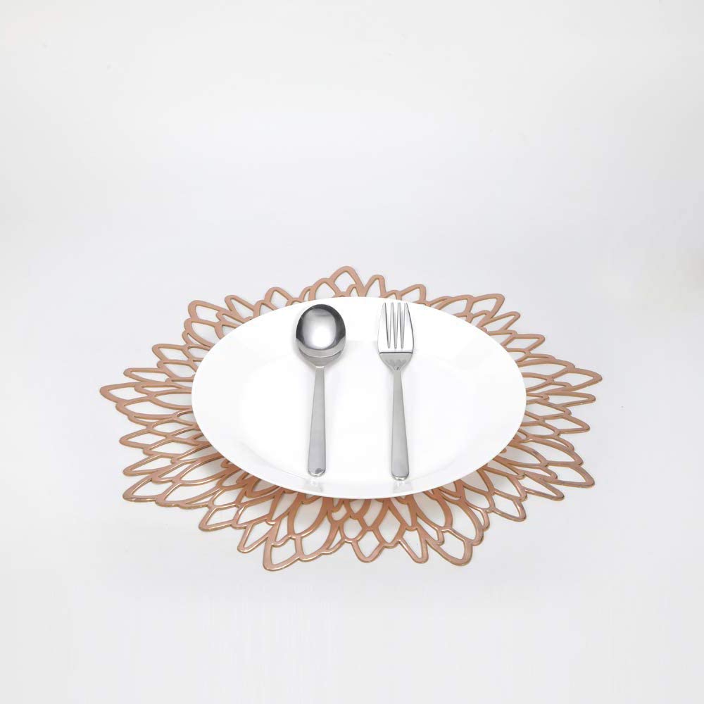 Round Dahlia Placemats | Durable Stain Resistant | Metallic Gold/Silver, 15.5"