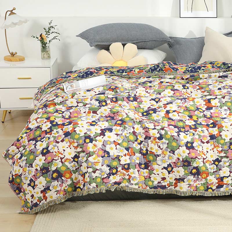 Rustic Flower Reversible Quilt | 100% Organic Cotton | Full/Queen Size