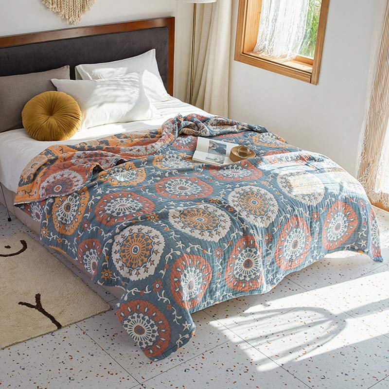 Reversible Circle Pattern Quilt | 100% Organic Cotton | Full/Queen Size