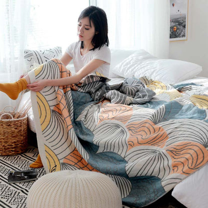 Cotton Quilt | Shell Print | Reversible Design | Full/Queen Size