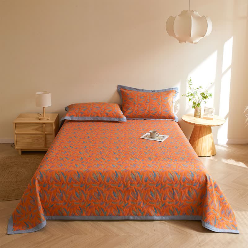 Cotton Gauze Quilt | Reversible Feather Design | Full/Queen Size