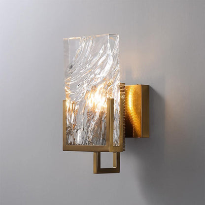 Ice Crystal Wall Lamp | Crystal Glass | Brass Finish