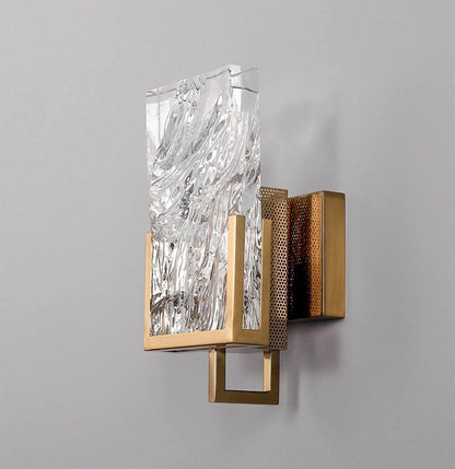 Ice Crystal Wall Lamp | Crystal Glass | Brass Finish