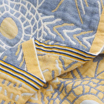Cotton Quilt | Reversible Geometric Pattern | Full/Queen Size