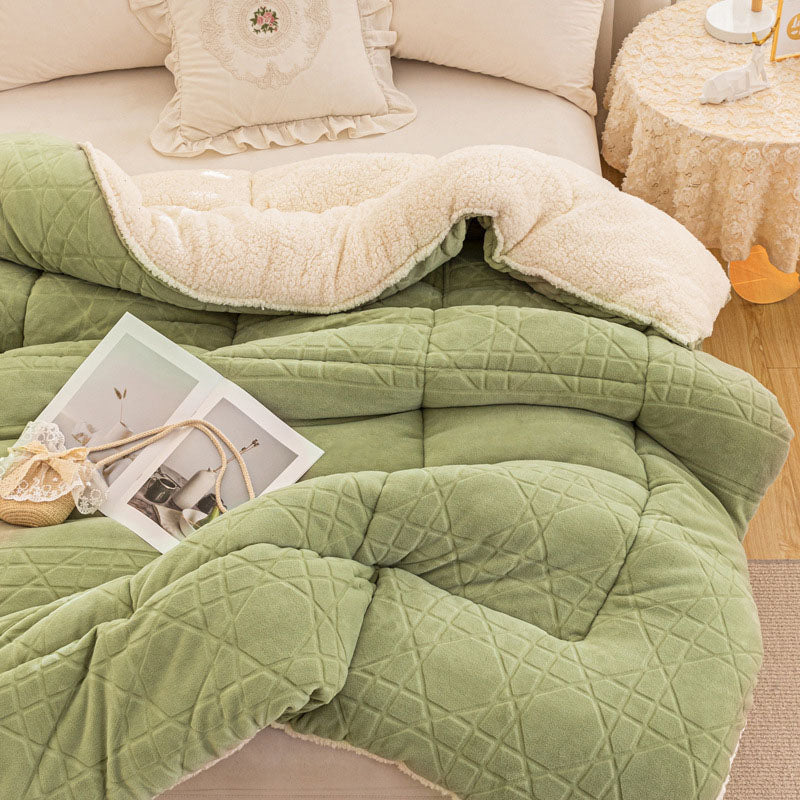 Plush Fleece Blanket | Thick Polyester | Full, Queen, King Sizes